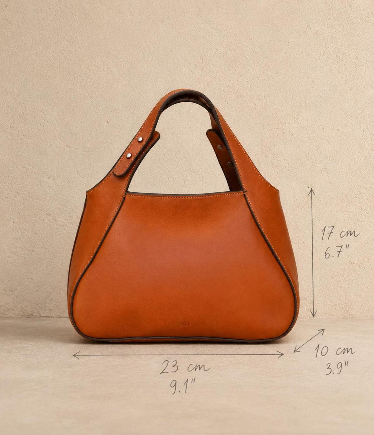 Leather in Motion – Small Bag