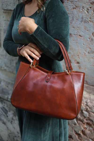 Leather handbag