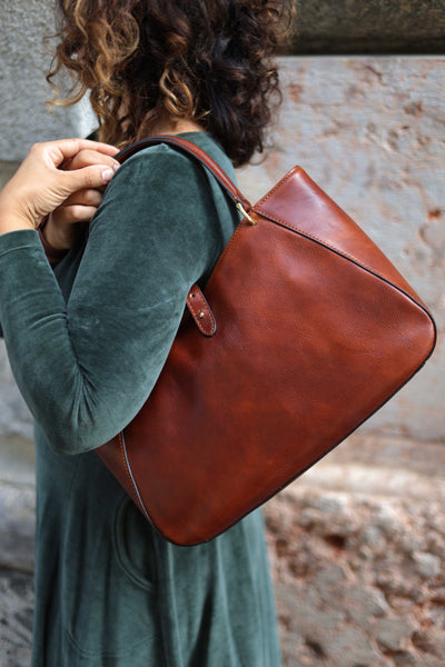 Leather handbag