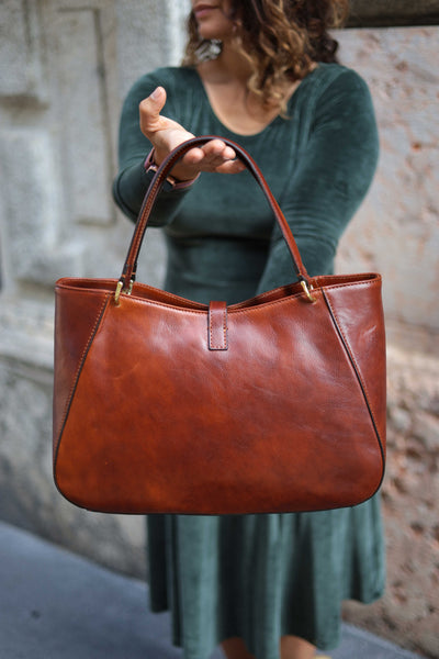 Leather handbag