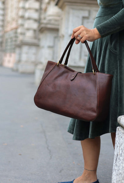 Leather handbag