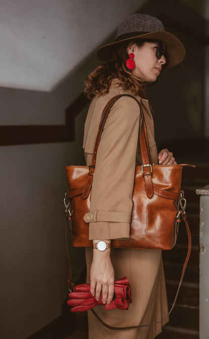 Handmade Leather Handbag: Italian Crafted Tuscany Bag