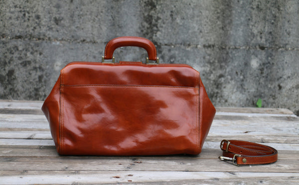 Leather Doctor Bag: Handcrafted Italian Top Handle Bag