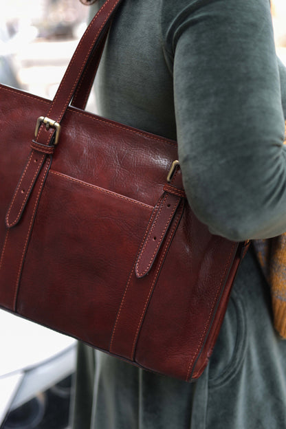 Handmade Italian Leather Handbag: Tuscany Crafted Everyday Bag