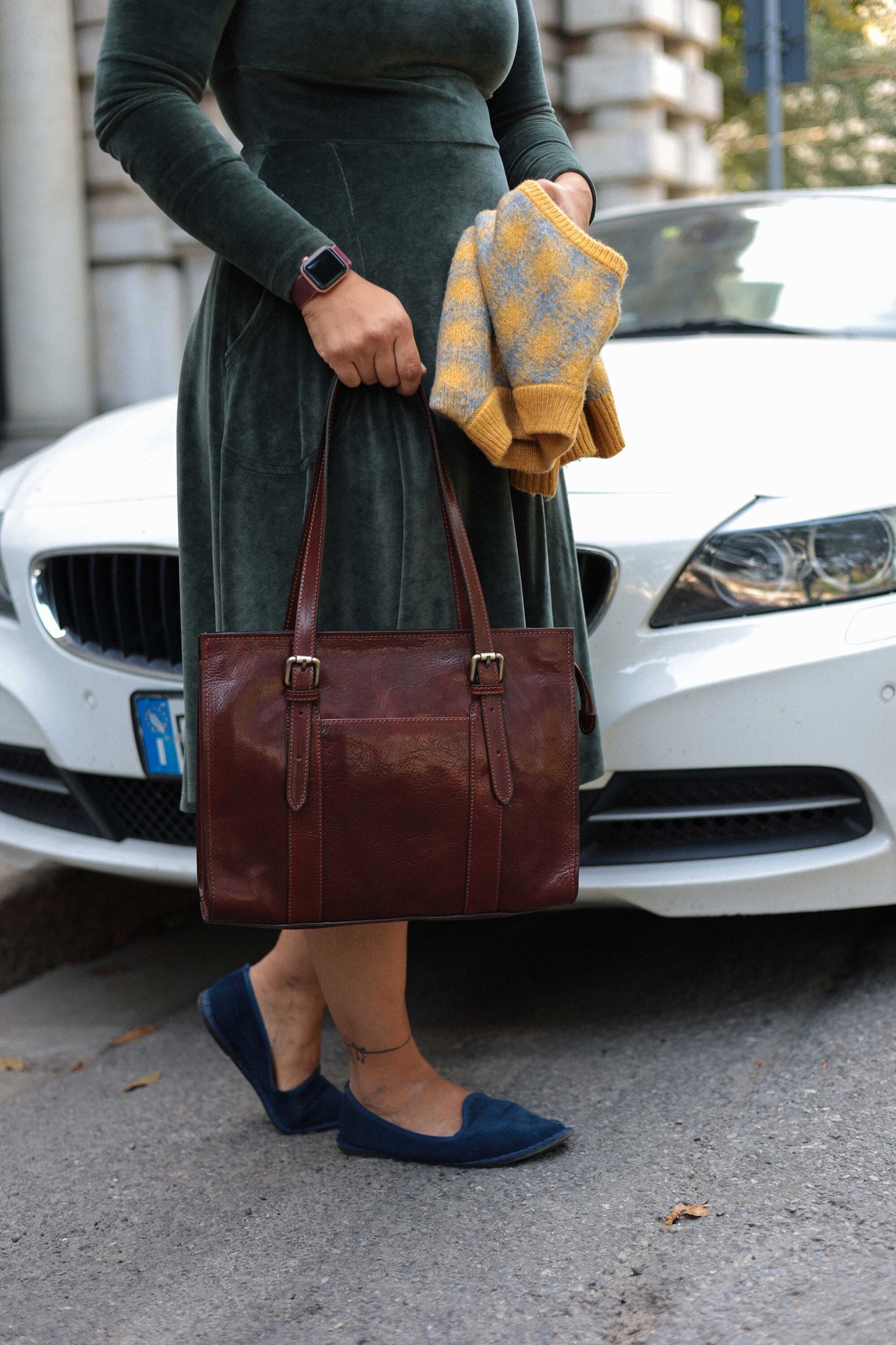 Handmade Italian Leather Handbag: Tuscany Crafted Everyday Bag