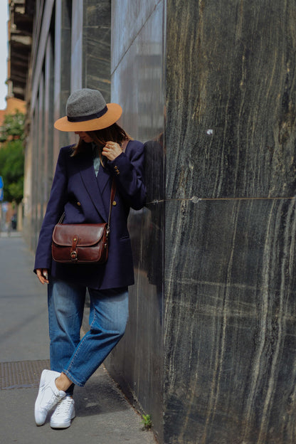 Handmade Full Grain Leather Crossbody Bag - Elegant Italian Handbag