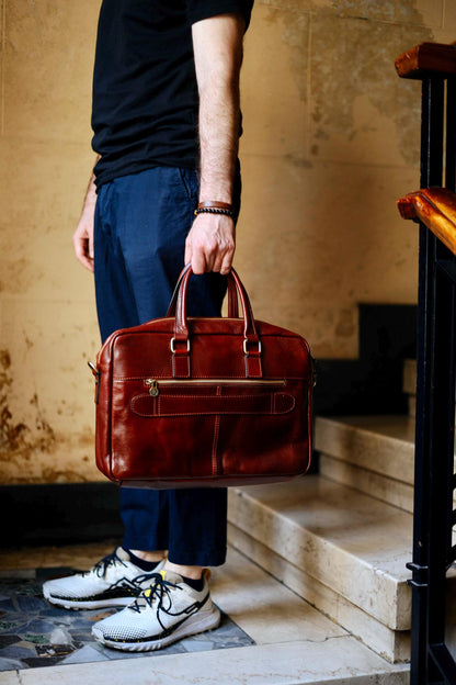 Handcrafted Italian Leather Briefcase: Tuscany Laptop Bag