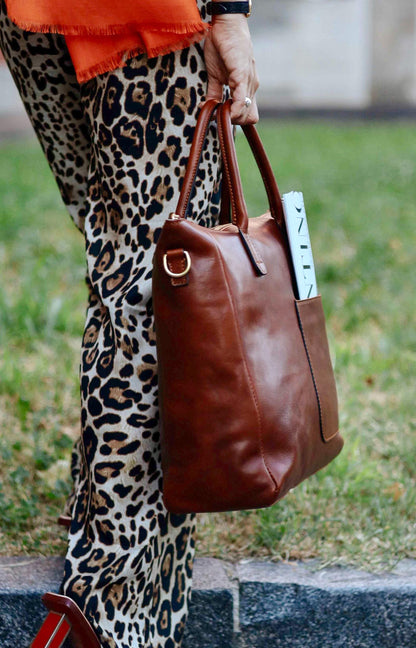 Handmade Leather Tote Bag: Italian Full Grain, Padded Laptop Compartment