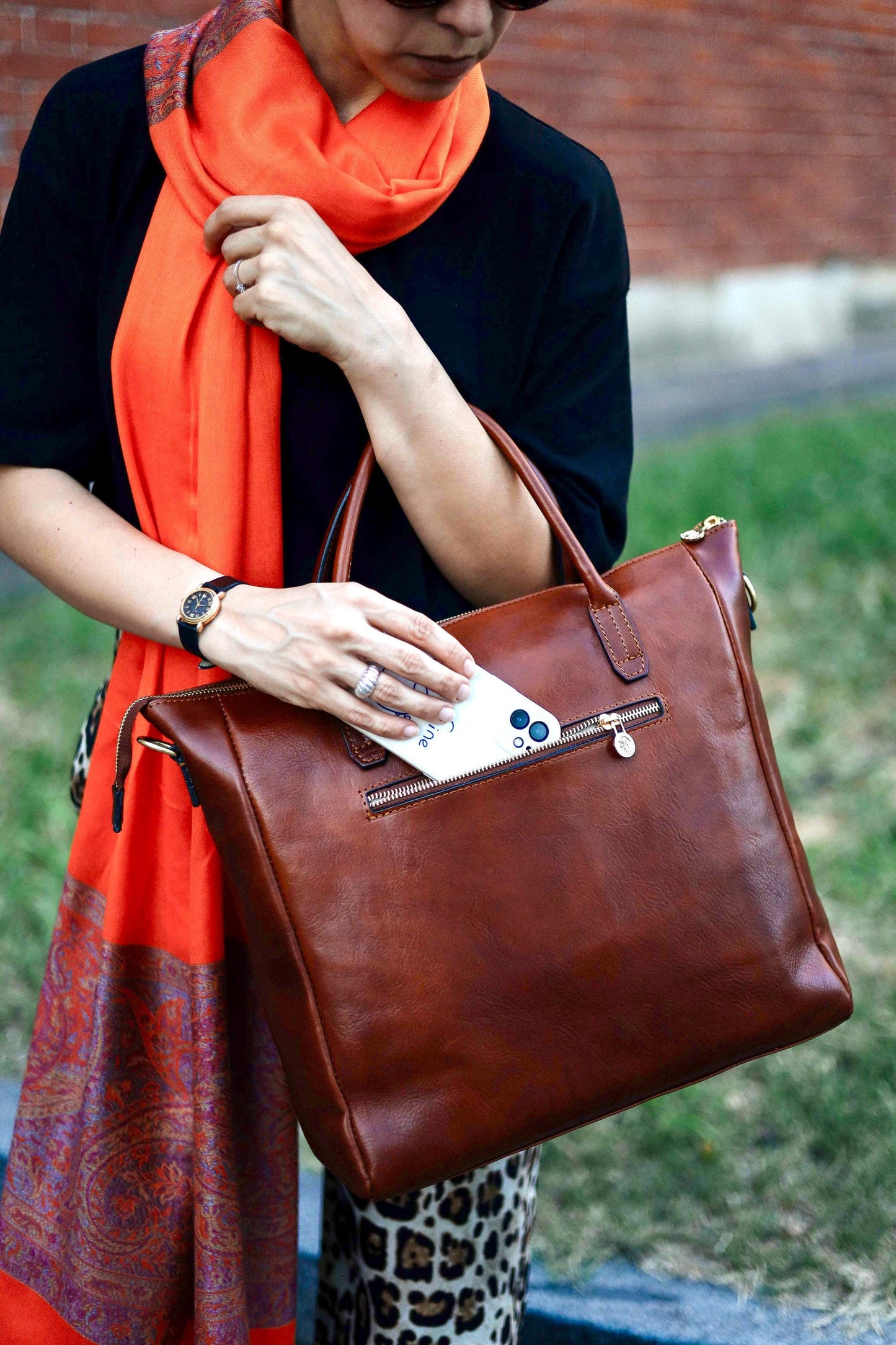 Handmade Leather Tote Bag: Italian Full Grain, Padded Laptop Compartment