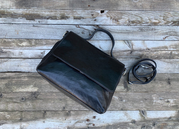 LEATHER HANDBAG