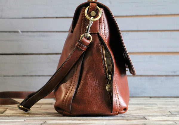 LEATHER HANDBAG